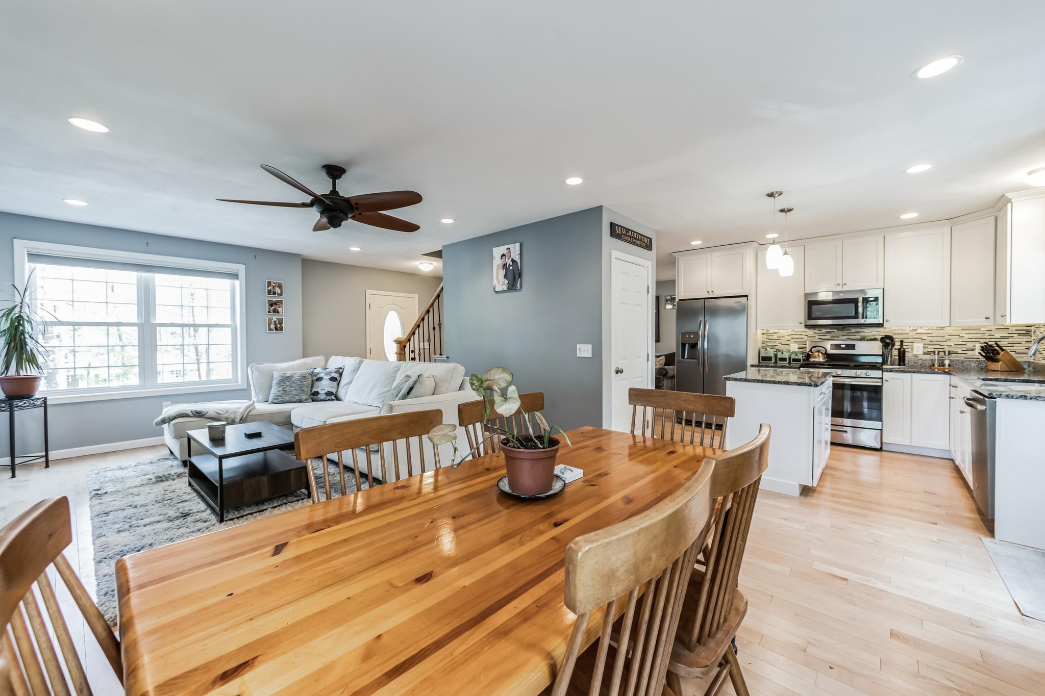 25 A New Searles Road Nashua, NH 03062 - Photo 2 of 27 Gallery Image 2
