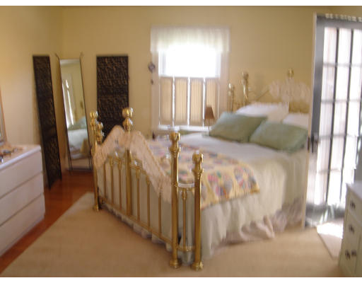 41 Richardson Road Belmont, MA 02478 - Photo 11 of 12 Gallery Image 11