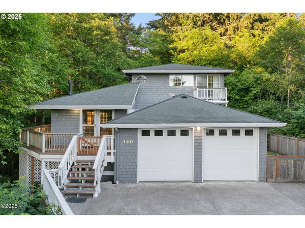 $599,000 | 140 Bayview Avenue, Depoe Bay, OR 97341