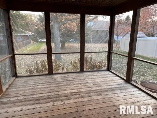 $245,000 | 22 Appomatox Avenue, Jacksonville, IL 62650