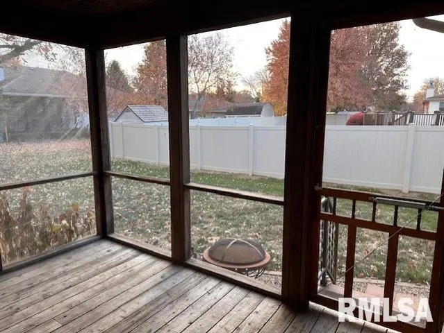 $245,000 | 22 Appomatox Avenue, Jacksonville, IL 62650