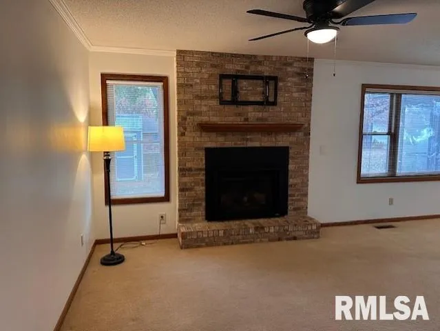$245,000 | 22 Appomatox Avenue, Jacksonville, IL 62650
