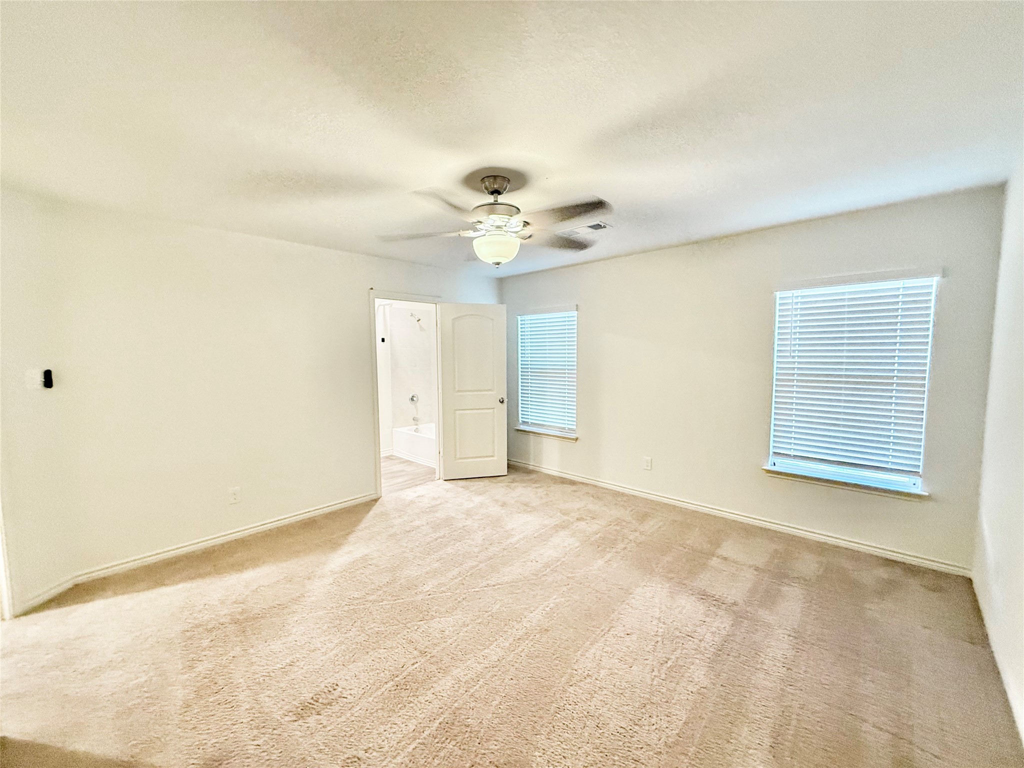 521 Locksley Cove Jarrell, TX 76537 - Photo 12 of 17