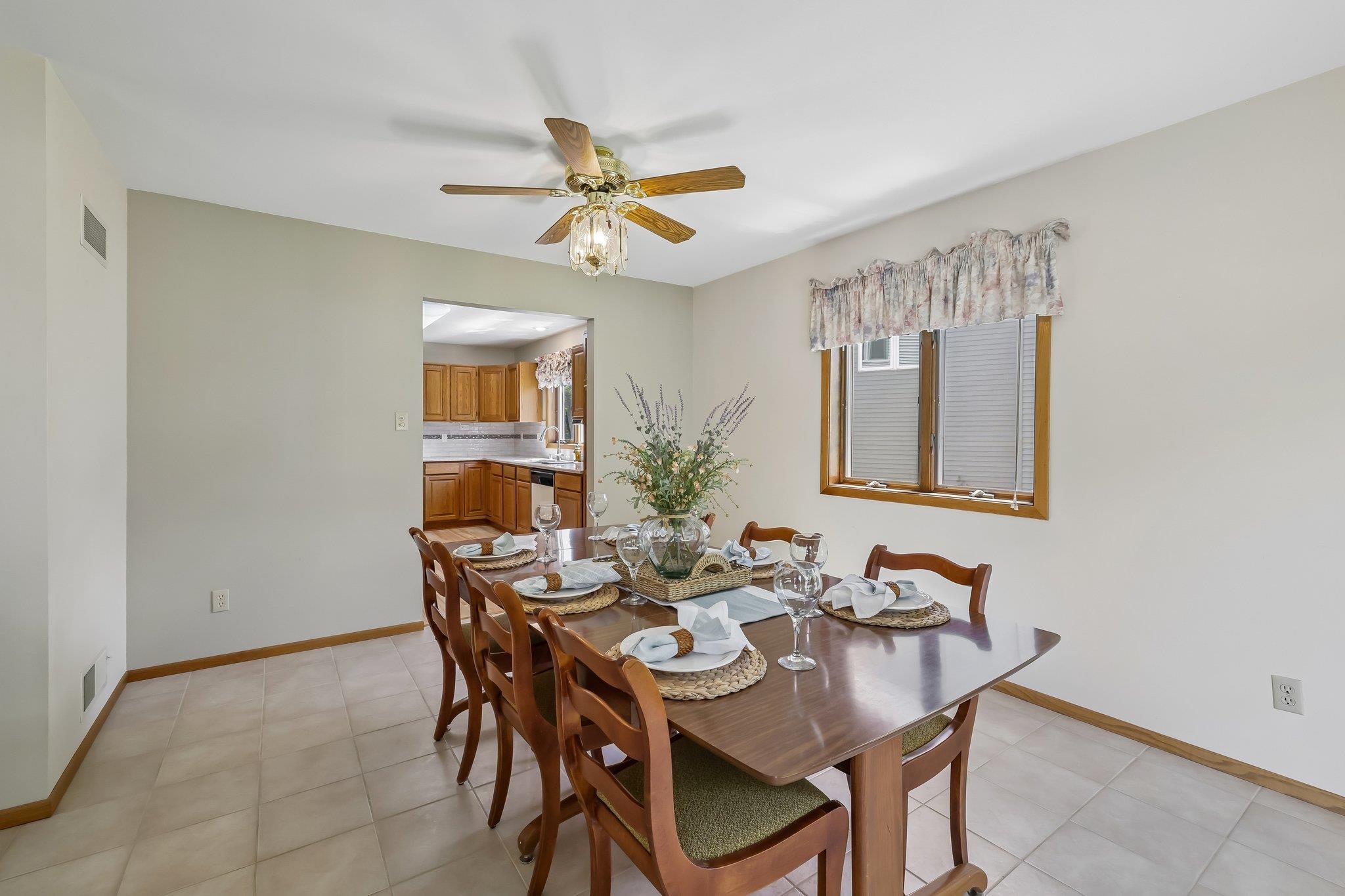 7100 Spring Hill Drive Middleton, WI 53562 - Photo 9 of 57