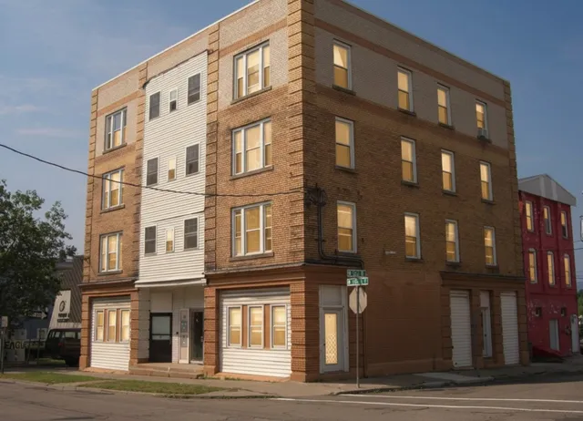 $2,250 | 47 Carroll Street, Unit 1R, Binghamton, NY 13901