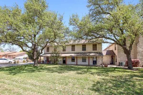 $1,400 | 204 Northwest Drive, Unit F, Round Rock, TX 78664