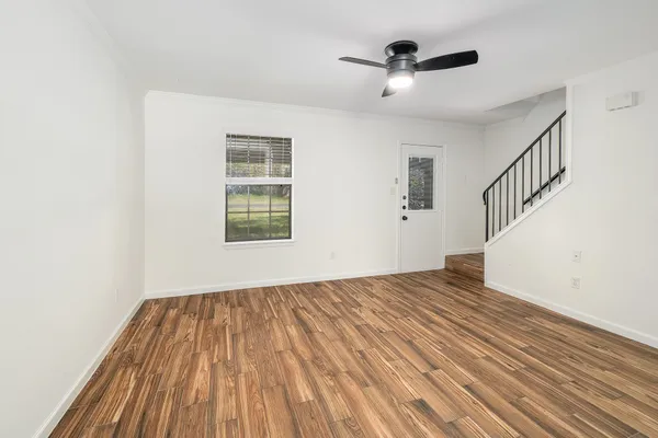 $1,400 | 204 Northwest Drive, Unit F, Round Rock, TX 78664