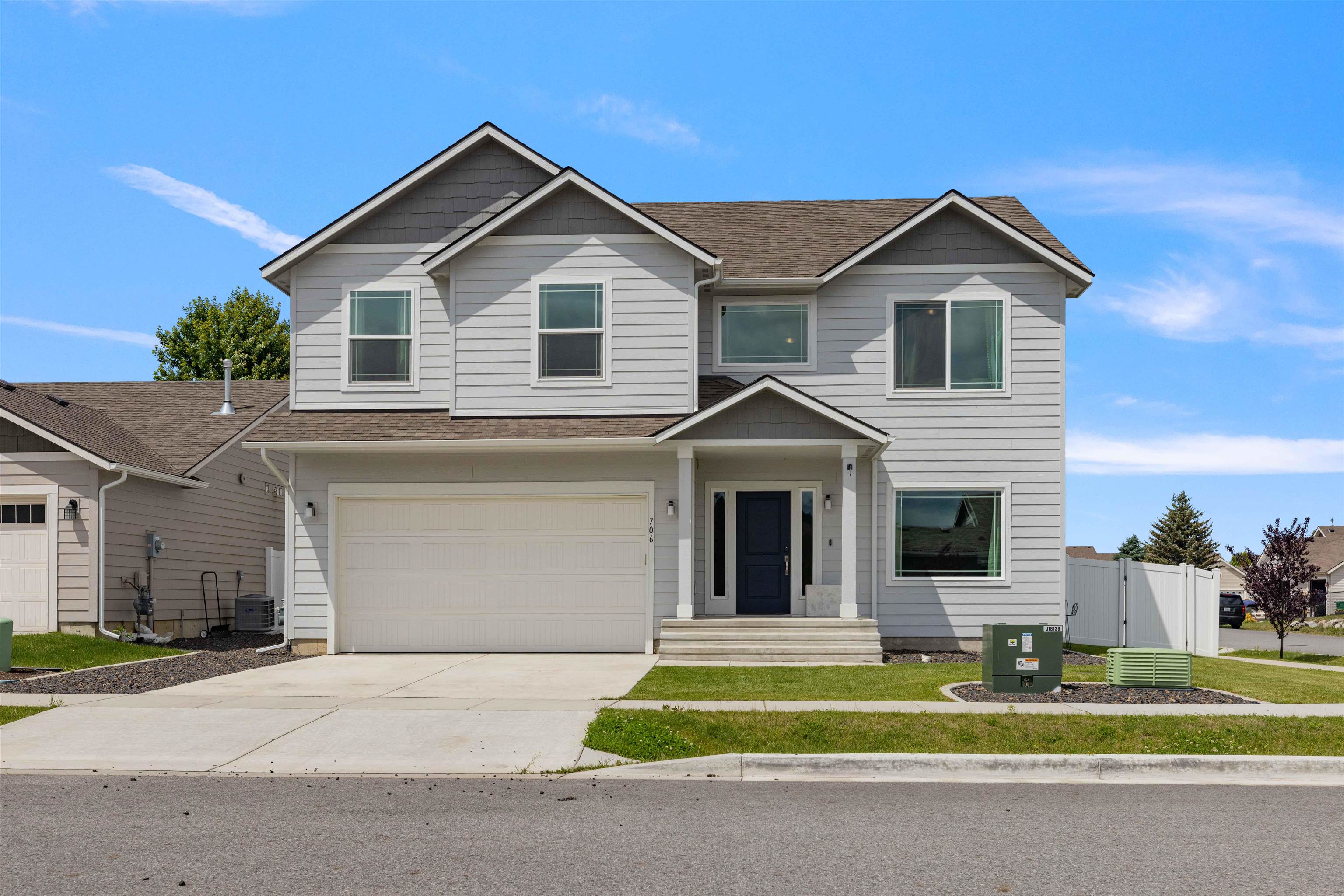 706 South Grady Road Spokane Valley, WA 99016 - Photo 2 of 43