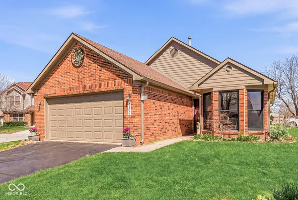 $325,000 | 5802 White Lick Court, Plainfield, IN 46168