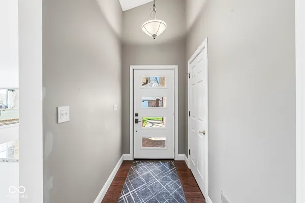 $325,000 | 5802 White Lick Court, Plainfield, IN 46168