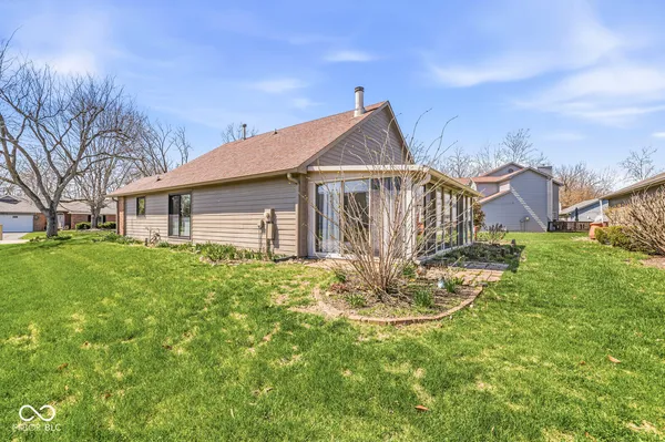 $325,000 | 5802 White Lick Court, Plainfield, IN 46168