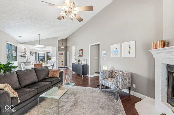 $325,000 | 5802 White Lick Court, Plainfield, IN 46168