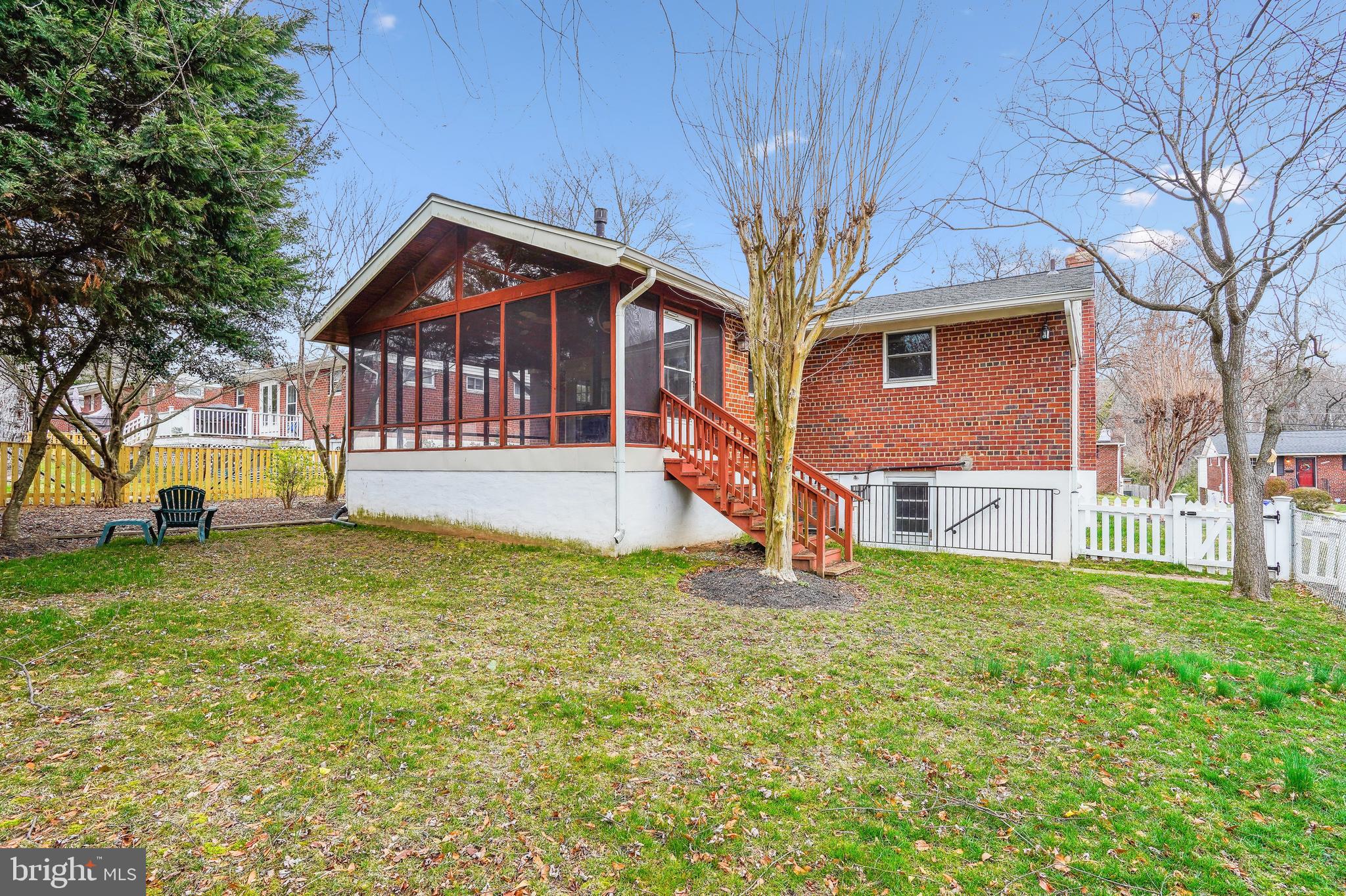 11114 Schuylkill Road Rockville, MD 20852 - Photo 29 of 38 Spacious backyard