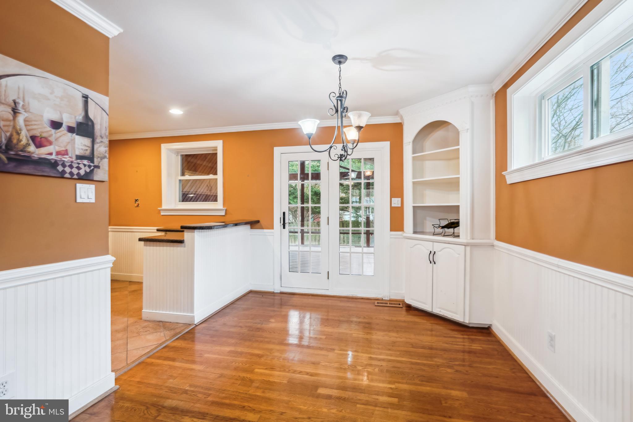 11114 Schuylkill Road Rockville, MD 20852 - Photo 4 of 38 Dining Room w/ built-ins