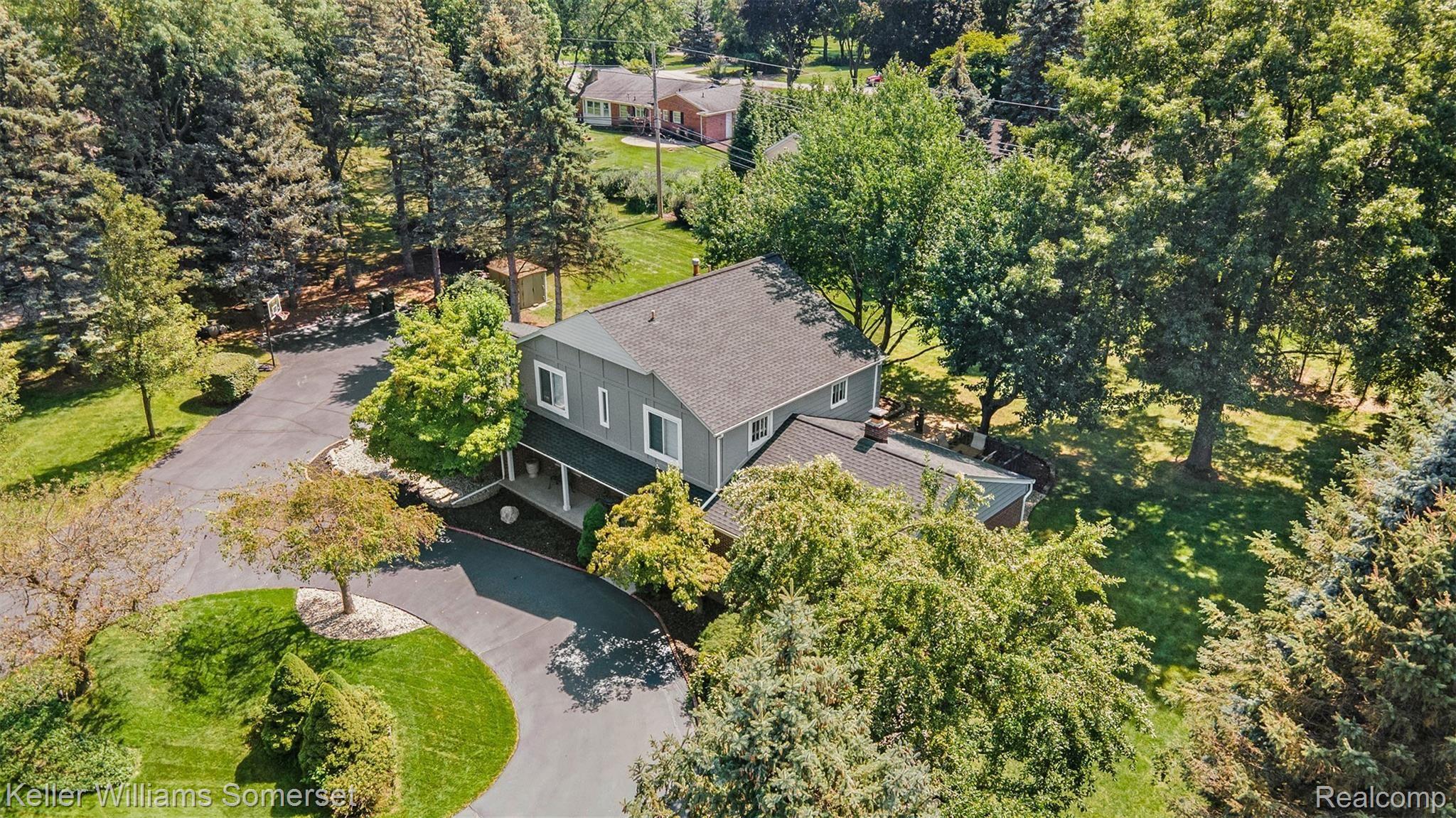 2931 West Avon Road Rochester, MI 48309 - Photo 45 of 49 37.jpg