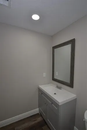 $1,950 | 731 James Street, Tomball, TX 77375