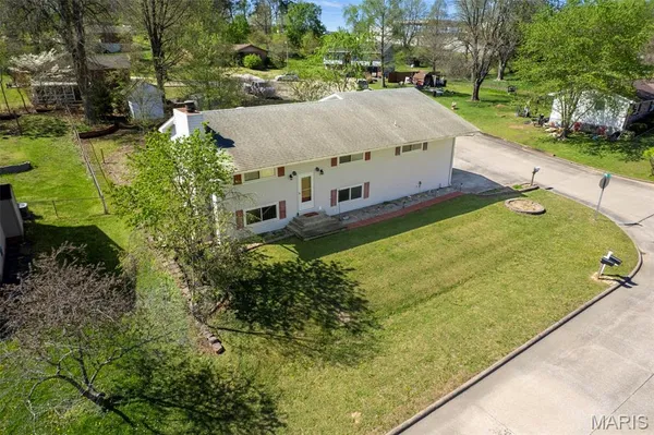 $259,900 | 1333 Rolling Fields Drive, Jackson, MO 63755