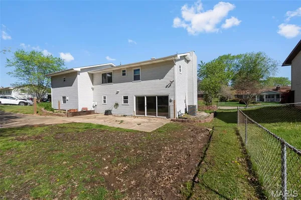 $259,900 | 1333 Rolling Fields Drive, Jackson, MO 63755