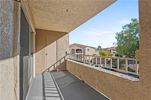 $429,999 | 1980 Las Colinas Circle, Unit 208, Corona, CA 92879