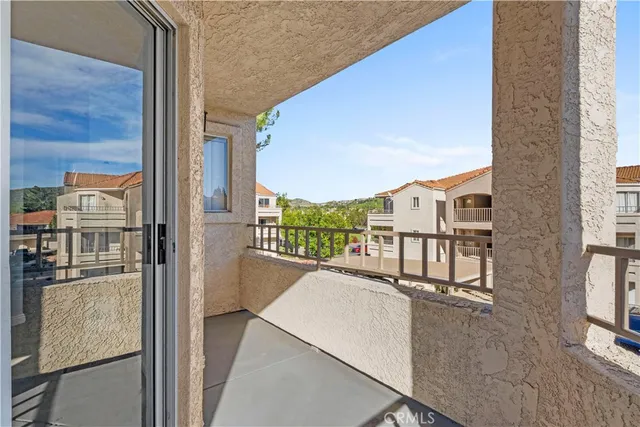 $429,999 | 1980 Las Colinas Circle, Unit 208, Corona, CA 92879