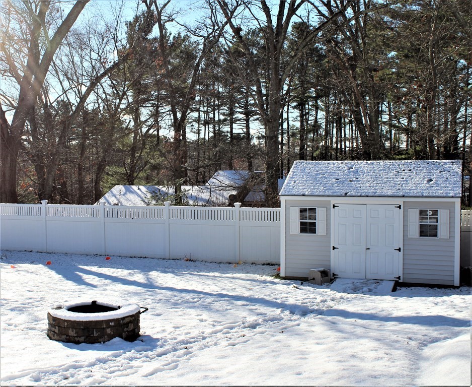 14 Rolling Ridge Road Franklin, MA 02038 - Photo 16 of 20 Gallery Image 16