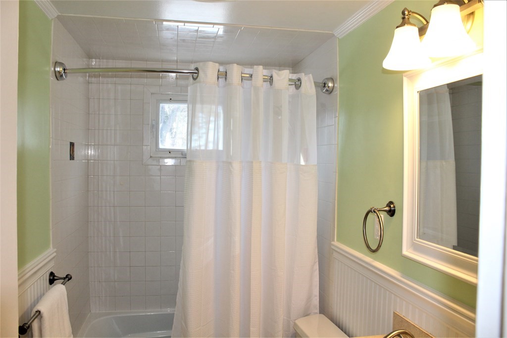 14 Rolling Ridge Road Franklin, MA 02038 - Photo 10 of 20 Gallery Image 10