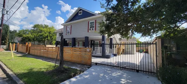 $1,550 | 7124 Avenue F, Unit 6, Houston, TX 77011