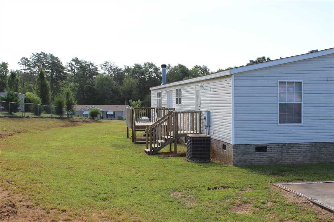 205 Crest Way Easley, SC 29640 - Photo 3 of 6