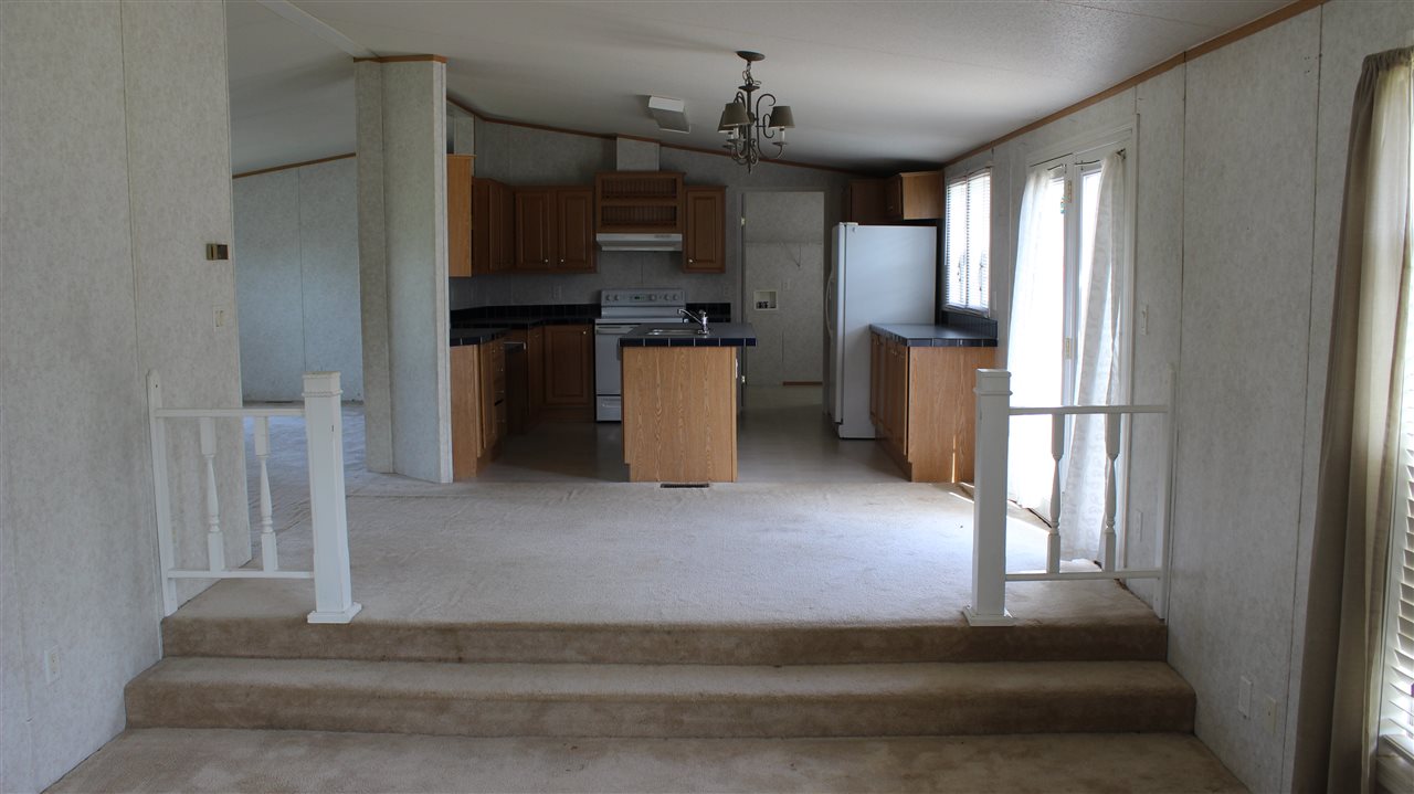 205 Crest Way Easley, SC 29640 - Photo 4 of 6