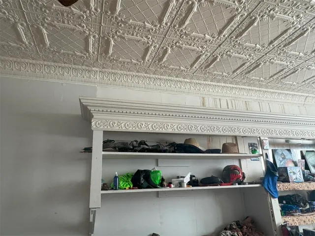 $250,000 | 230 Marble Street, West Rutland, VT 05777