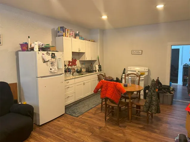 $250,000 | 230 Marble Street, West Rutland, VT 05777