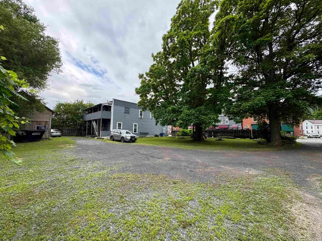 $250,000 | 230 Marble Street, West Rutland, VT 05777