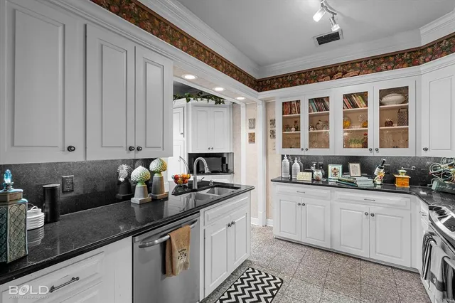 $275,000 | 2013 East Kings Highway, Shreveport, LA 71105