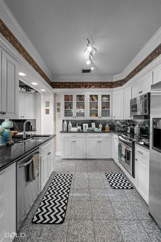 $275,000 | 2013 East Kings Highway, Shreveport, LA 71105