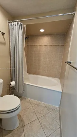 $4,400 | 6731 Northwest 26th Way, Fort Lauderdale, FL 33309