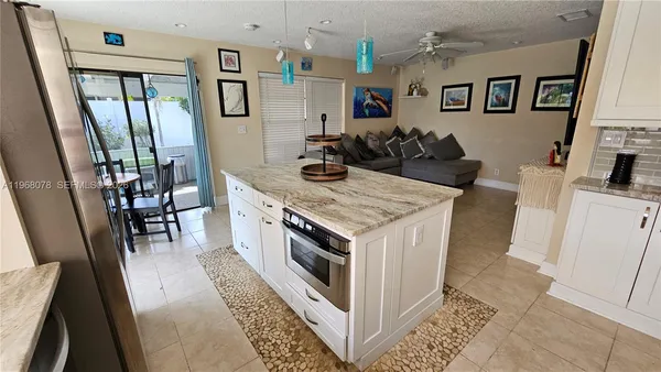 $4,400 | 6731 Northwest 26th Way, Fort Lauderdale, FL 33309
