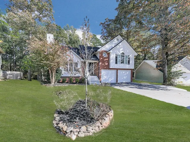 $347,500 | 47 White Oak Drive Southeast, Cartersville, GA 30121