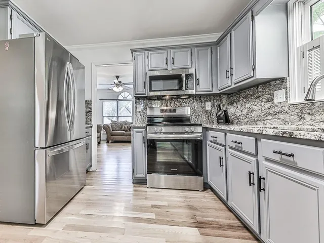 $347,500 | 47 White Oak Drive Southeast, Cartersville, GA 30121