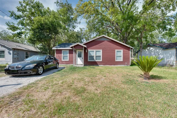 $1,250 | 7601 Springdale Street, Houston, TX 77028
