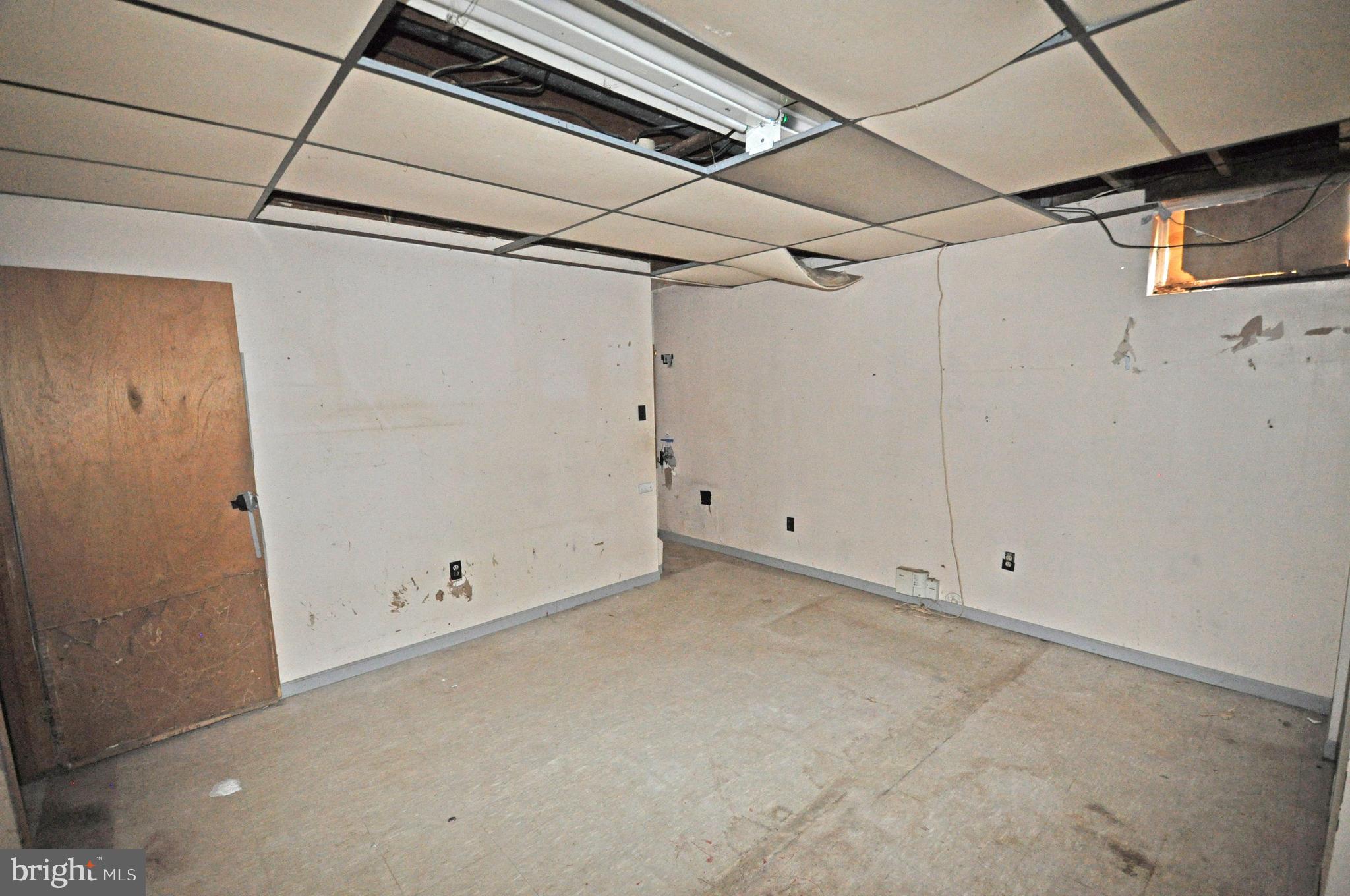 753 Seawall Road Essex, MD 21221 - Photo 20 of 22 Gallery Image 20