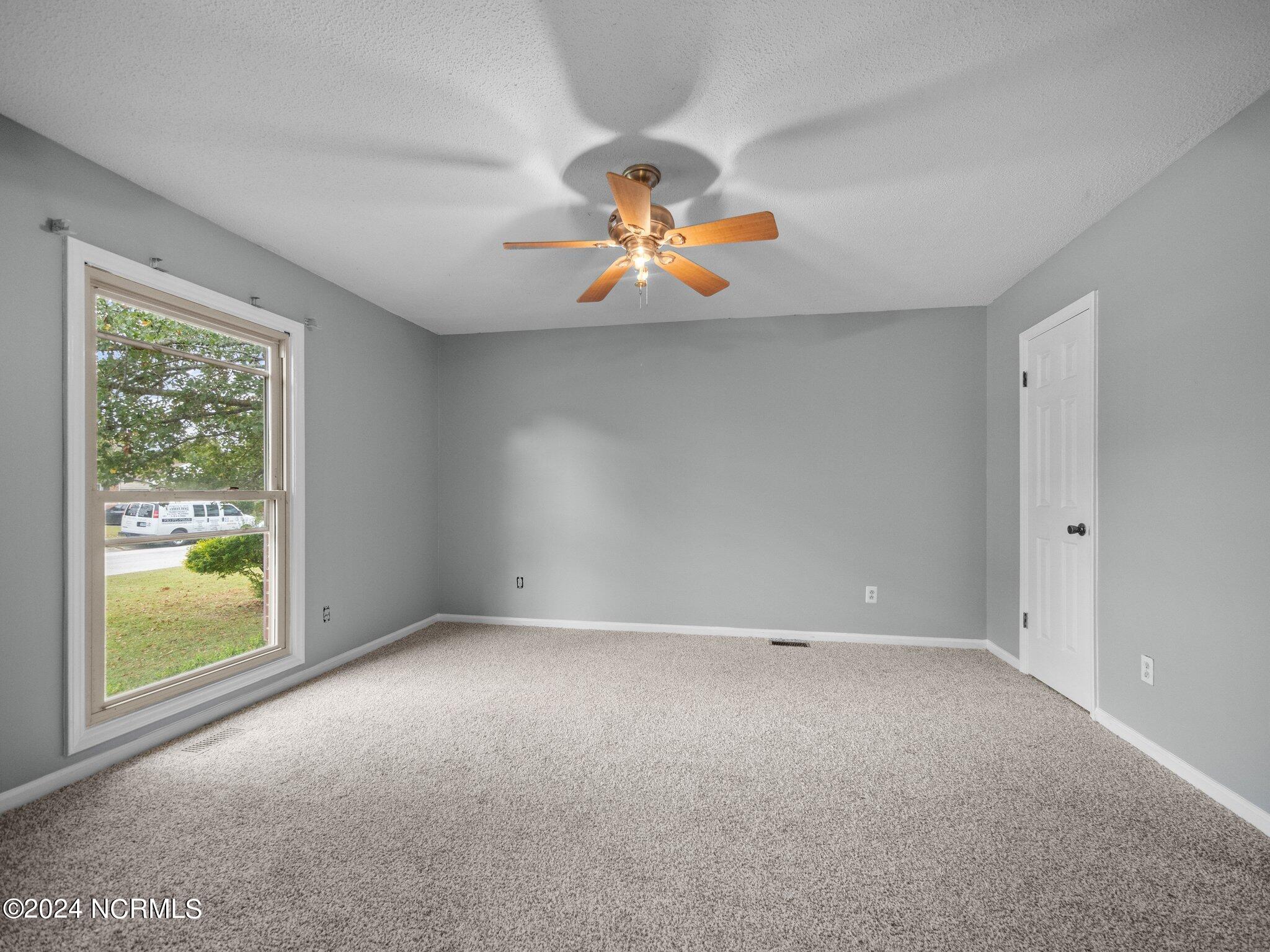 616 Winchester Road Jacksonville, NC 28546 - Photo 20 of 42 17-web-or-mls-M1B14934