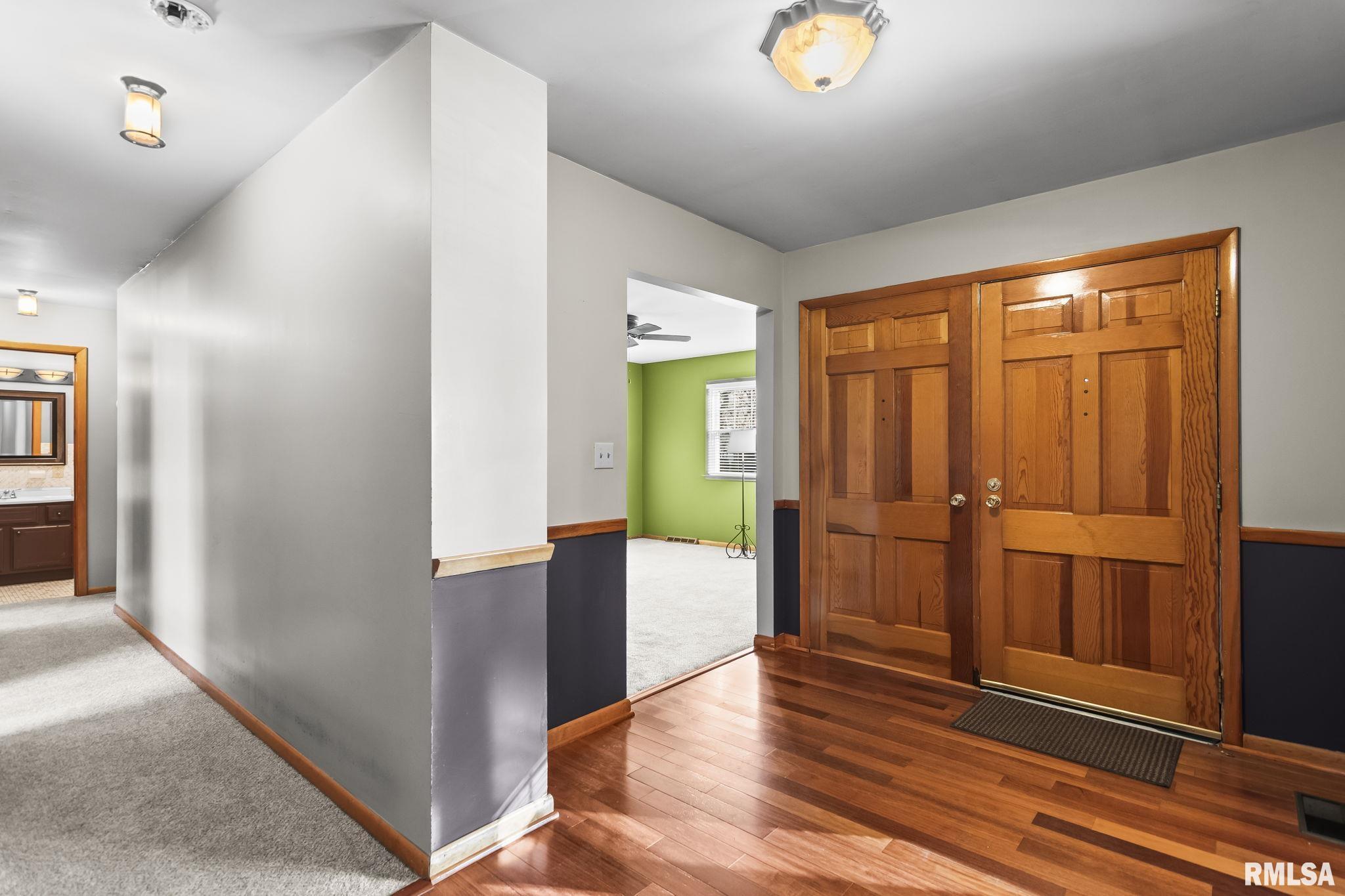 2229 Fairway Drive Springfield, IL 62704 - Photo 4 of 36