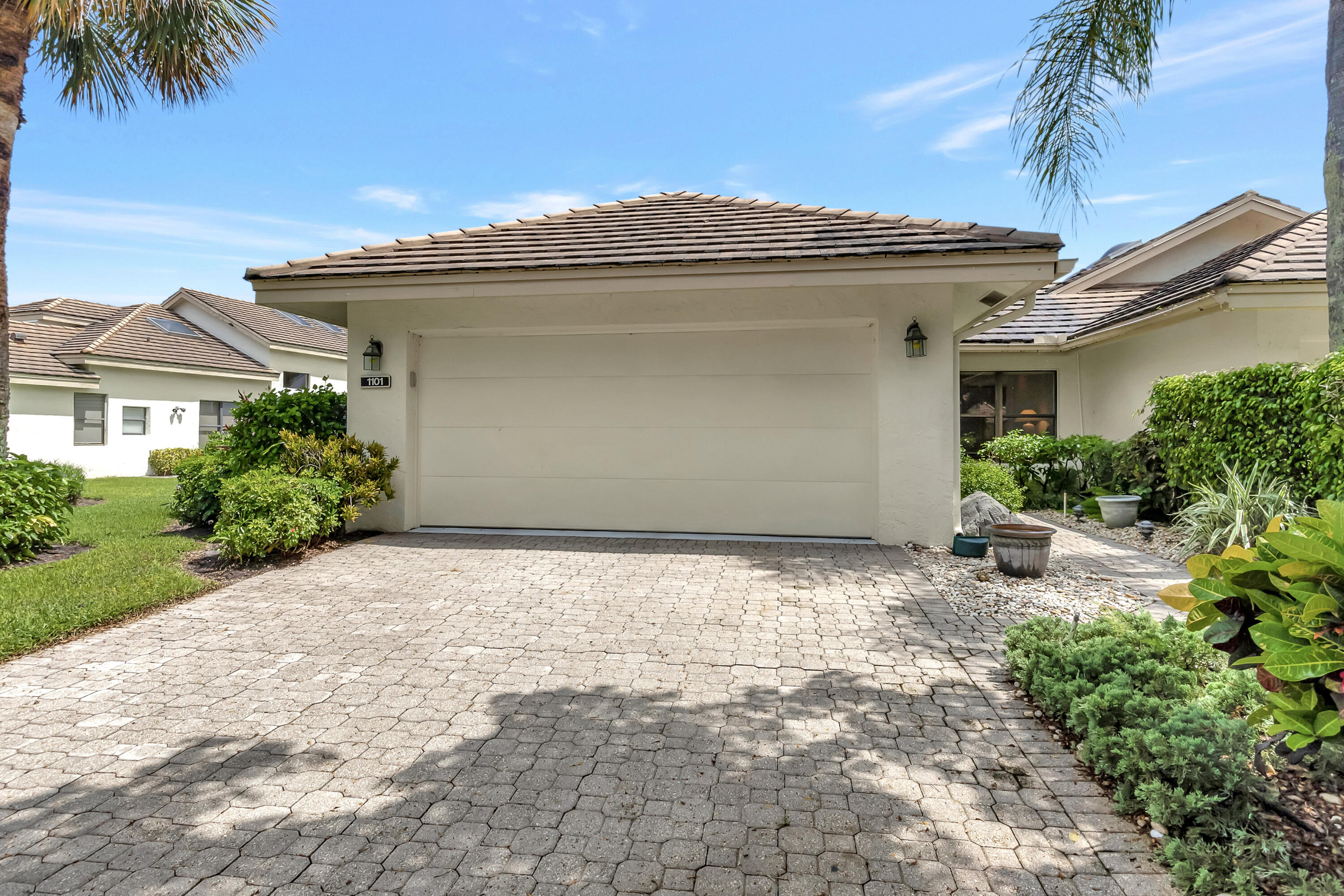 20050 Waters Edge Circle, Unit 1101 Boca Raton, FL 33434 - Photo 2 of 92 D (2)