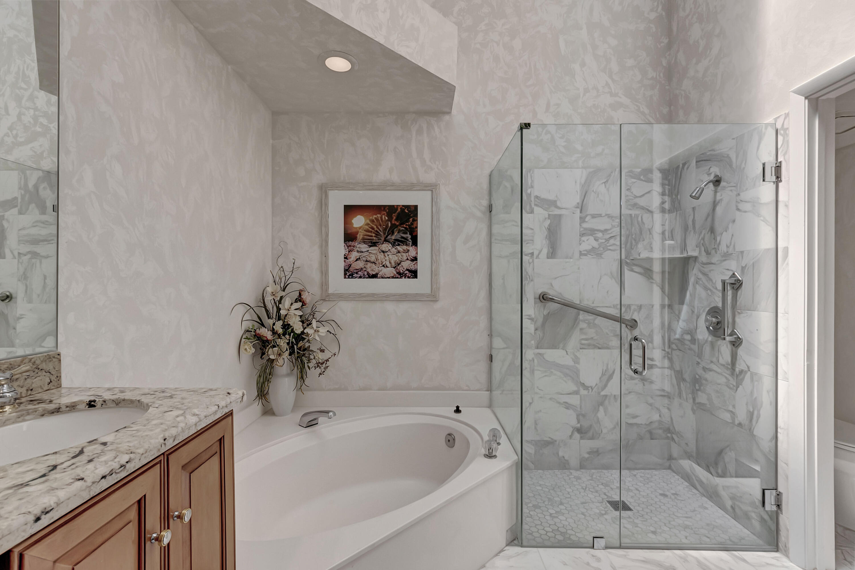 20050 Waters Edge Circle, Unit 1101 Boca Raton, FL 33434 - Photo 30 of 92 DSC_0299