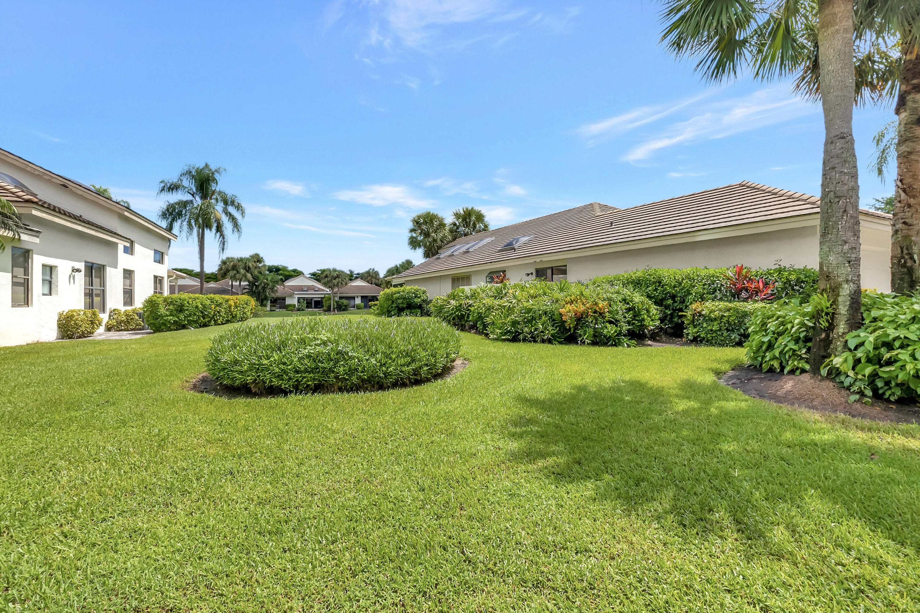 20050 Waters Edge Circle, Unit 1101 Boca Raton, FL 33434 - Photo 5 of 92 D (5)