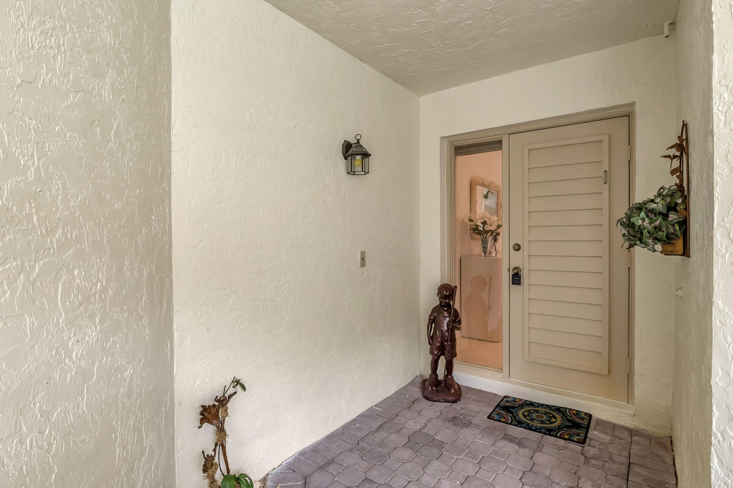 20050 Waters Edge Circle, Unit 1101 Boca Raton, FL 33434 - Photo 7 of 92 D (7)