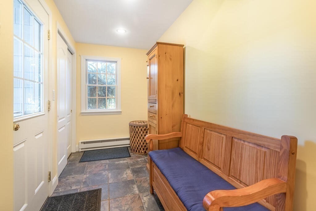 17 Avalon Road Stoneham, MA 02180 - Photo 21 of 39 Gallery Image 21