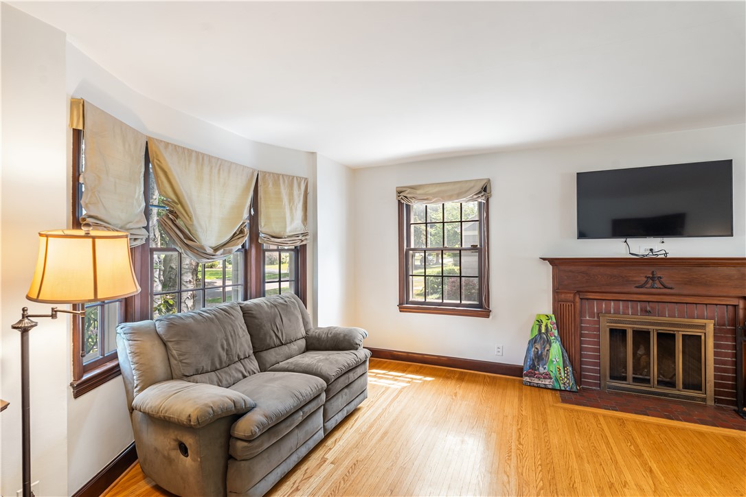 27 Covington Road Irondequoit, NY 14617 - Photo 25 of 43