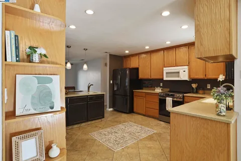 $500,000 | 1312 Wylmawood Lane, Modesto, CA 95355