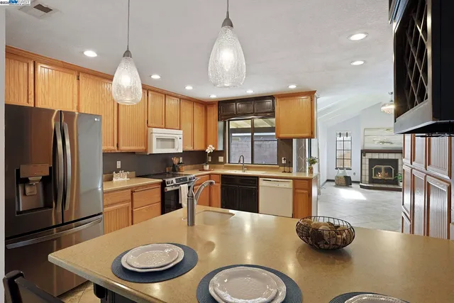 $510,000 | 1312 Wylmawood Lane, Modesto, CA 95355